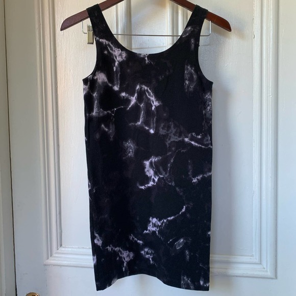 Lysse‎ Dress Size Small Black Marble Pattern - Picture 6 of 7